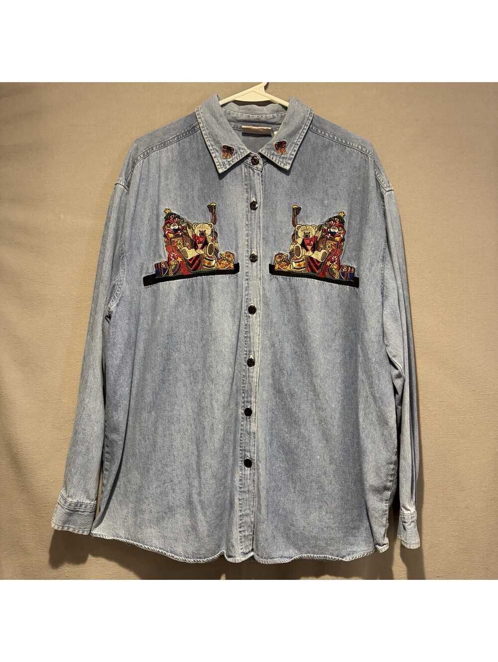 Vintage Faded Glory Women’s Denim Shirt Christmas Embroidered Size 18/20 Xmas